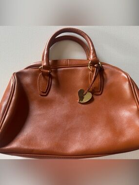 Classic Tan Leather Tote with Heart Charm